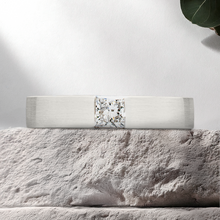 Load image into Gallery viewer, Lucce Retto Princess Brushed