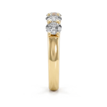 Load image into Gallery viewer, LUCCE RIVERA™ 5-Stone Round Diamond
