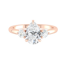 Load image into Gallery viewer, Lucce Siena Pear Moissanite