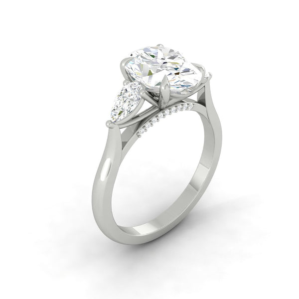 Lucce Sophia Luxe Oval Diamond