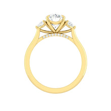 Load image into Gallery viewer, Lucce Sophia Oval Moissanite