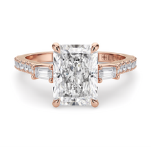 Load image into Gallery viewer, Lucce Sophia Pavé Radiant Diamond