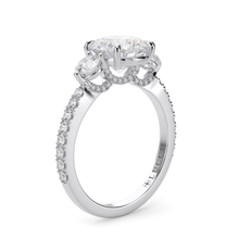 Load image into Gallery viewer, Lucce Sophia Siena Round Diamond