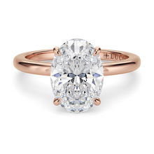 Load image into Gallery viewer, Lucce Verona Oval Diamond