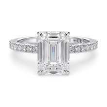 Load image into Gallery viewer, Lucce Verona Pavé Emerald Diamond