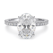 Load image into Gallery viewer, LUCCE VERONA™ Pavé Oval Diamond