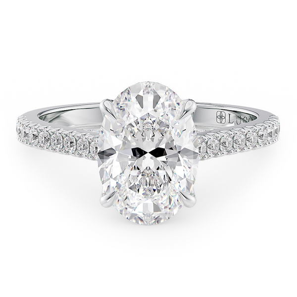 Lucce Azalea Pavé Oval Moissanite