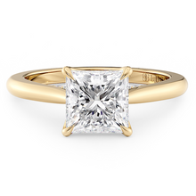 Load image into Gallery viewer, Lucce Azalea Princess Moissanite