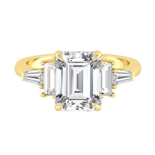 Load image into Gallery viewer, Lucce Catherine Emerald Moissanite