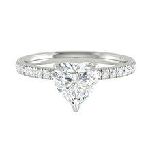 Load image into Gallery viewer, Lucce Lucia Pavé Heart Moissanite