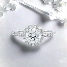 Load image into Gallery viewer, Lucce Montevalle Round Diamond
