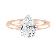 Load image into Gallery viewer, Lucce Verona Pear Moissanite