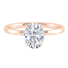 Load image into Gallery viewer, Lucce Lucia Halo Oval Moissanite