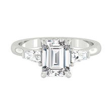 Load image into Gallery viewer, Lucce Sophia Luxe Emerald Moissanite