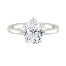 Load image into Gallery viewer, Lucce Verona Pear Moissanite