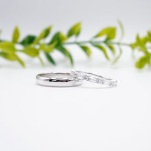 Load image into Gallery viewer, Della Platinum