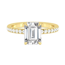 Load image into Gallery viewer, Lucce Verona Pave Emerald Moissanite