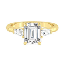 Load image into Gallery viewer, Lucce Sophia Luxe Emerald Lab Diamond 2.00ct D VVS2 IGI 18K Yellow Gold