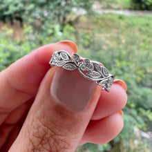 Load image into Gallery viewer, Moissanite Lab Diamond Engagement Ring Wedding Rings Proposal Jewelry Manila PhilippinesMoissanite Lab Diamond Engagement Ring Wedding Rings Proposal Jewelry Manila Philippines