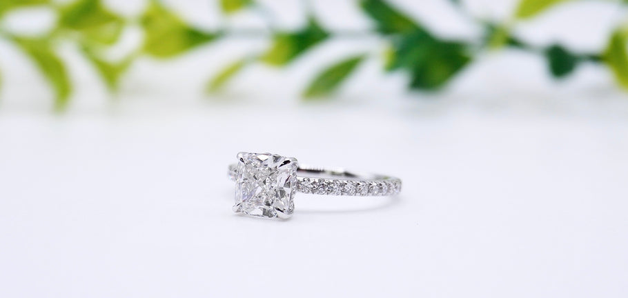 Lab Diamond Engagement Rings: The Ethical Choice for a Stunning Symbol of Love