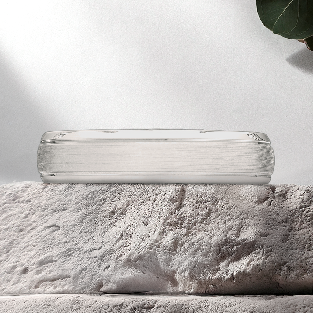 Lucce Abbraccio Brushed 5mm 14K White Gold