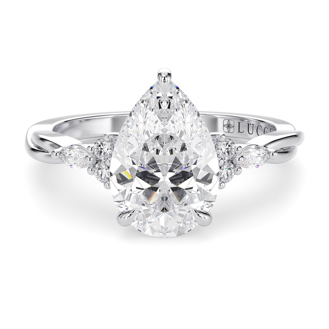 Lucce Alessa Pear Diamond