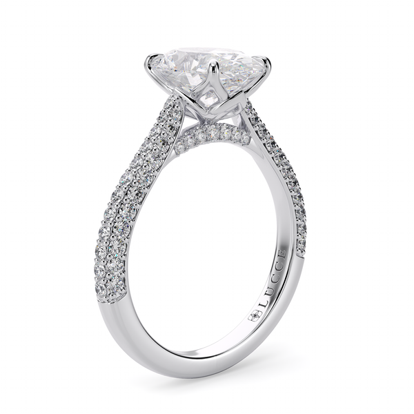 Lucce Azalea Luxe Oval Diamond