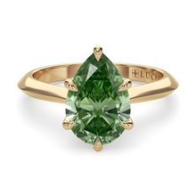 Load image into Gallery viewer, LUCCE ECUADORIAN™ Pear VERDANT™ Green Diamond
