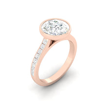 Load image into Gallery viewer, Lucce Carla Channel Round Moissanite
