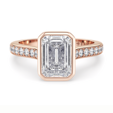 Load image into Gallery viewer, Lucce Carla Pavé Emerald Moissanite
