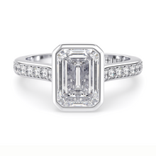 Load image into Gallery viewer, Lucce Carla Pavé Emerald Moissanite
