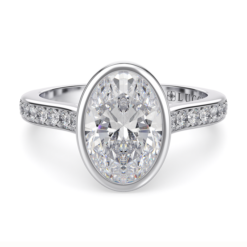 Lucce Carla Pavé Oval Moissanite