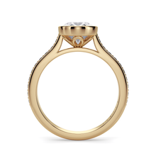 Load image into Gallery viewer, Lucce Carla Pavé Oval Moissanite
