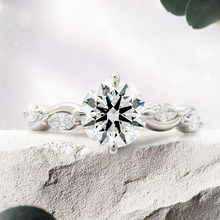 Load image into Gallery viewer, Lucce Constance Round 1.00CT Lab Diamond E VVS1 Id IGI 18K White Gold
