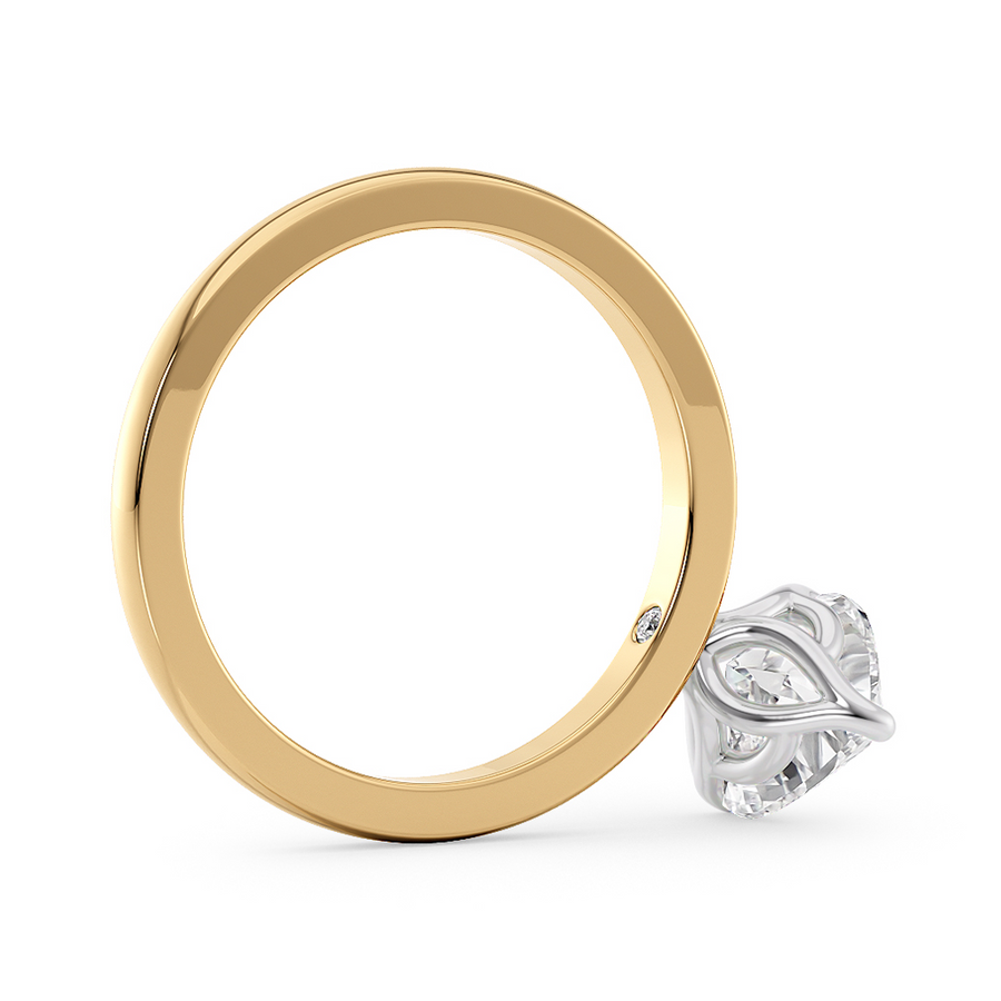 Load image into Gallery viewer, LUCCE Heart cut Solitaire Diamond Ring with Petal Prongs Hight Setting Engagement Ring in Gold or Platinum 

