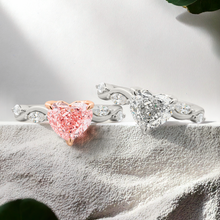 Load image into Gallery viewer, Lucce Constance Heart Rosé Pink Diamond

