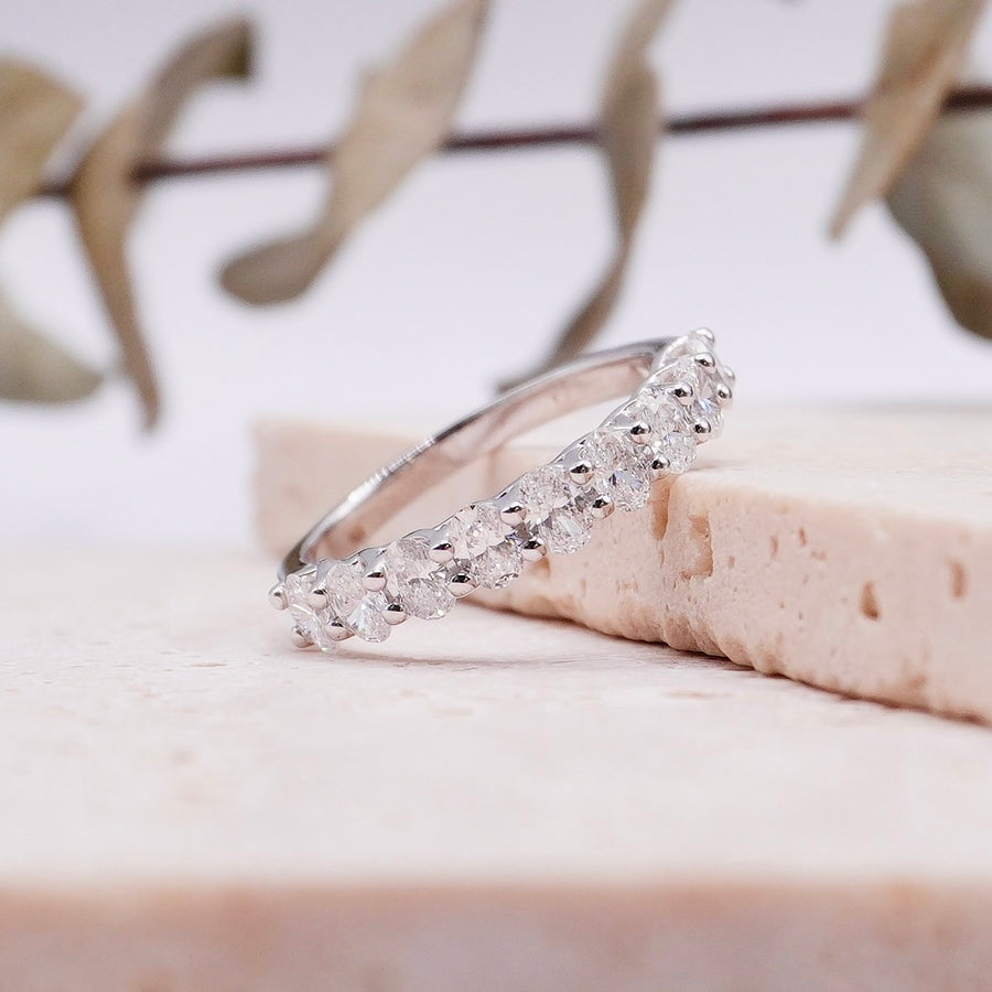 Load image into Gallery viewer, LUCCE RIVERA™ 9-Stone Oval Diamond
