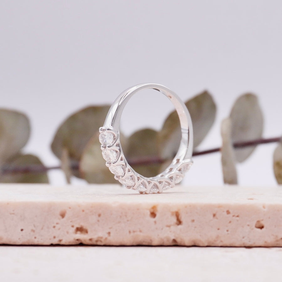 Load image into Gallery viewer, LUCCE RIVERA™ 9-Stone Oval Diamond

