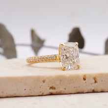 Load image into Gallery viewer, Maria Radiant Moissanite
