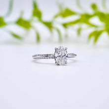 Load image into Gallery viewer, Danielle Moissanite
