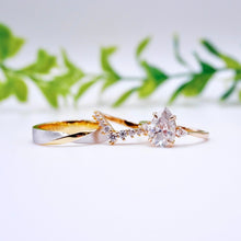 Load image into Gallery viewer, Mia Pear Moissanite
