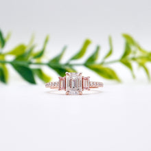 Load image into Gallery viewer, Rina Pavé Emerald Rosé Diamond
