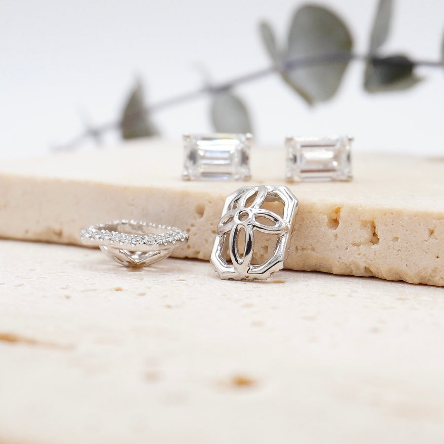 Load image into Gallery viewer, LUCCE MONTEVALLE™ Earrings Emerald Diamond
