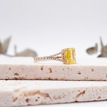 Load image into Gallery viewer, Lara Sunburst Radiant Lab Diamond 1.46ct Fancy Vivid Yellow VVS2 18K Yellow Gold
