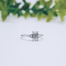 Load image into Gallery viewer, Mia Emerald Moissanite
