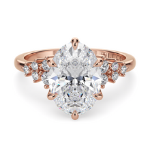 Load image into Gallery viewer, Lucce Ellia Oval Moissanite
