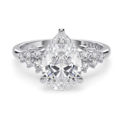 LUCCE ELLIA™ Pear Diamond