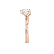 Load image into Gallery viewer, Fiore Solitaire Heart Diamond
