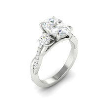 Load image into Gallery viewer, Fiore Trio Oval Diamond
