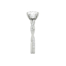 Load image into Gallery viewer, Fiore Trio Princess Moissanite
